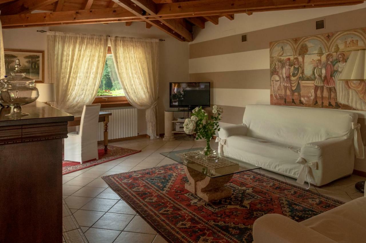 Villa Pedergnano Villa Cristina מראה חיצוני תמונה