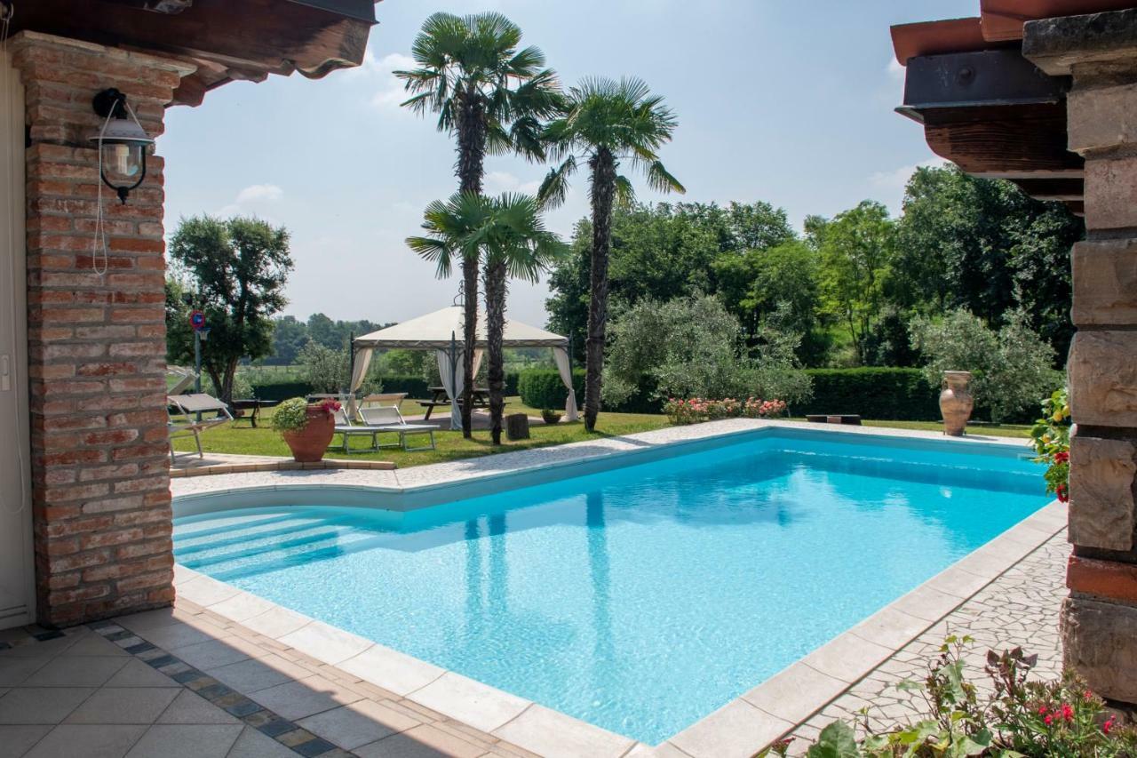 Villa Pedergnano Villa Cristina מראה חיצוני תמונה